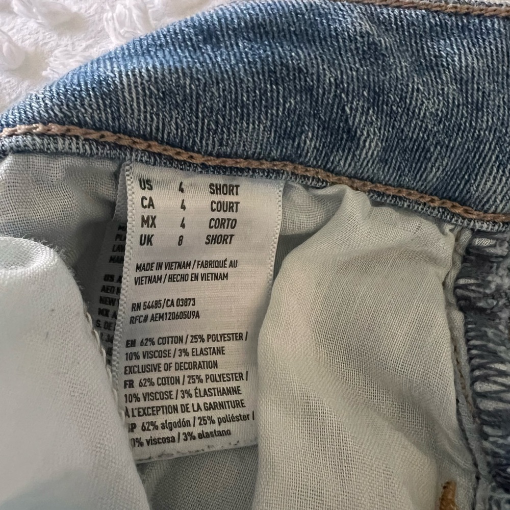 American Eagle Outfitters Women's Blue Jeans - Picture 3 of 8